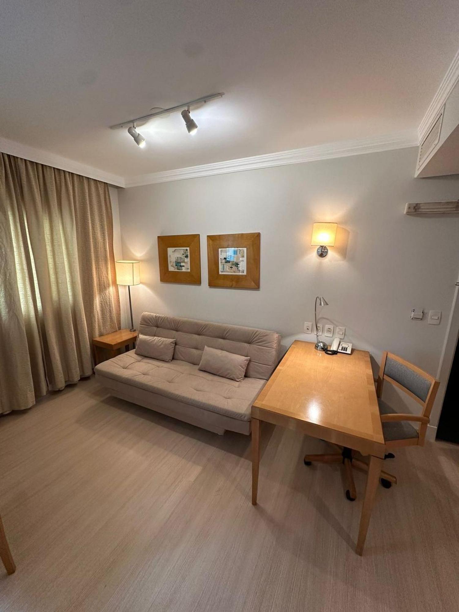 Flat Localizado Na Rua Oscar Freire Apartamento São Paulo