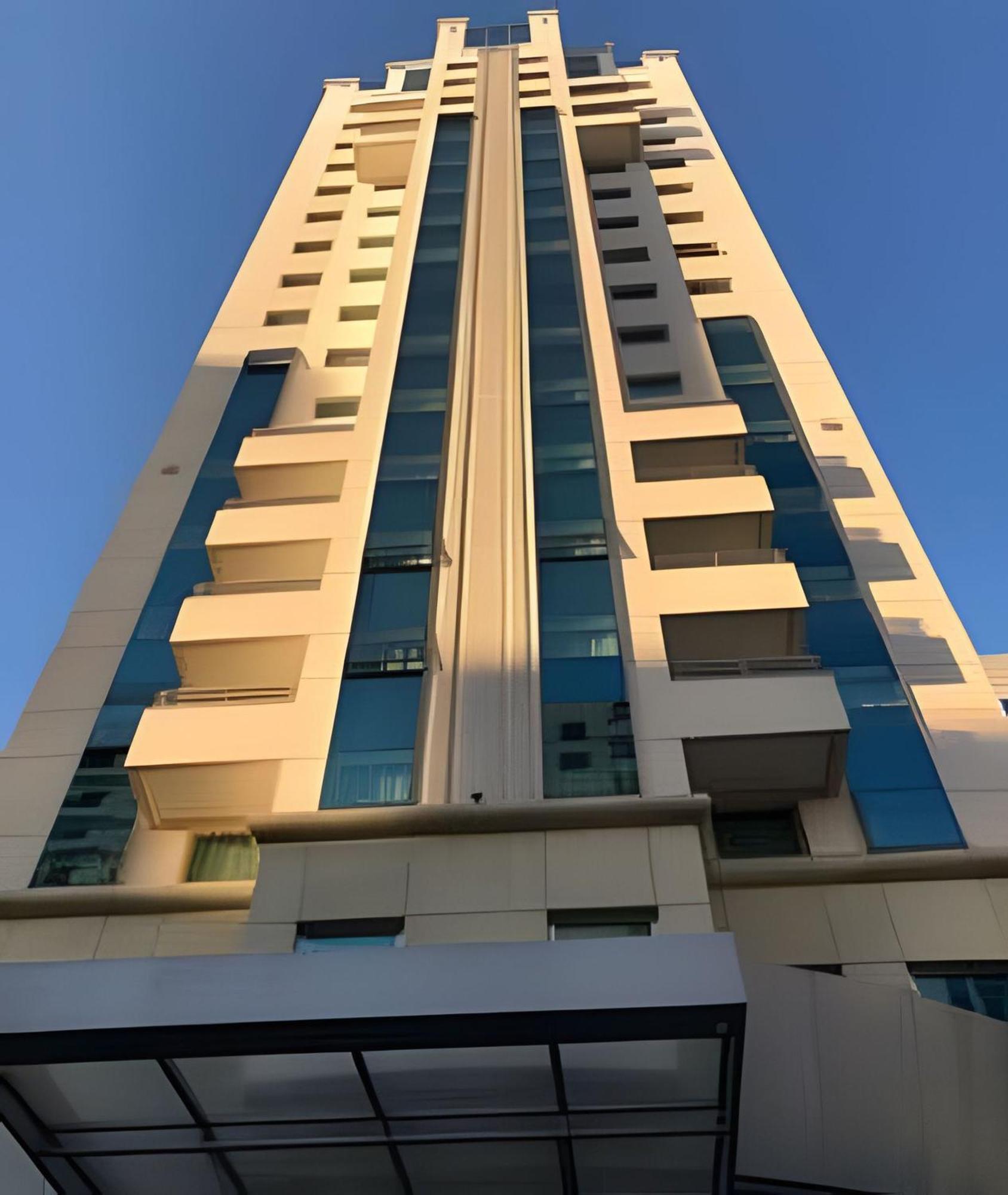 Flat Localizado Na Rua Oscar Freire São Paulo
