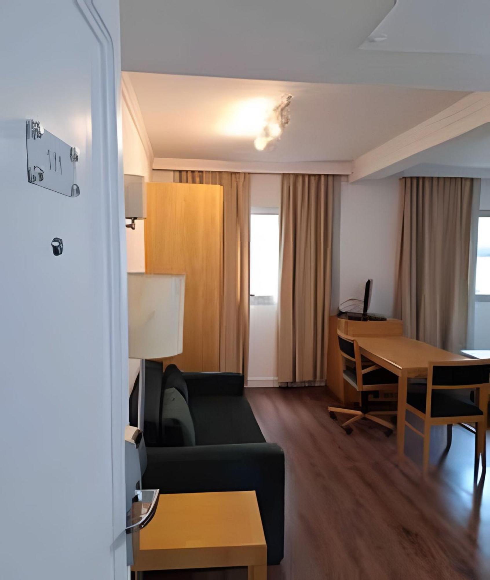 Apartamento Flat Localizado Na Rua Oscar Freire
